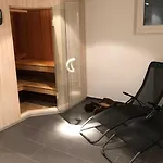 Appartement Luxuswohnung Mit Direktem Zugang Zur Skipiste By Interhome