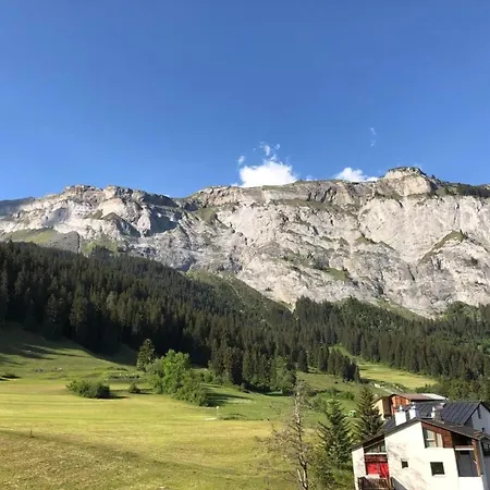 Luxuswohnung Mit Direktem Zugang Zur Skipiste By Interhome